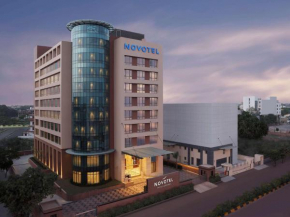  Novotel Lucknow Gomti Nagar  Лакхнау